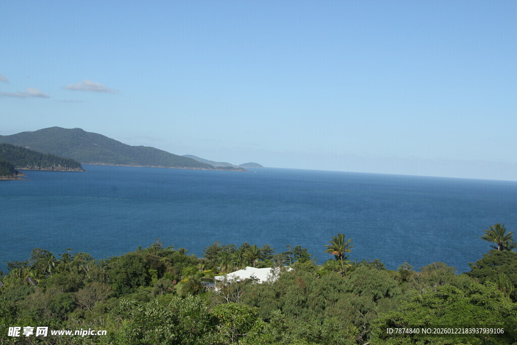 俯瞰碧海青山美景