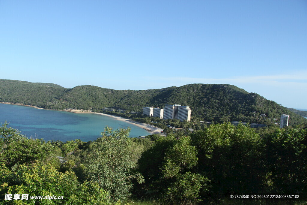 海滨山林间的美丽景致