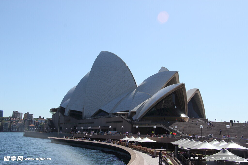 悉尼歌剧院海滨风光