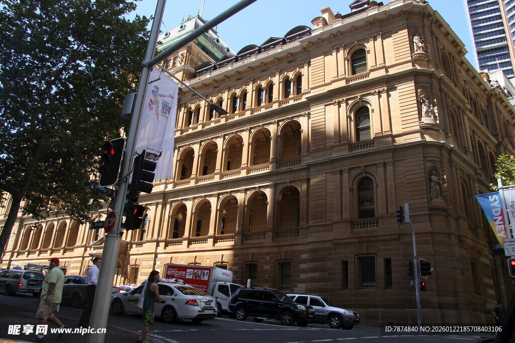 古典风格的城市建筑外观