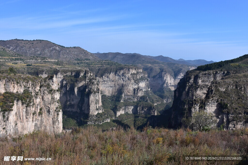 壮丽山景峡谷风光