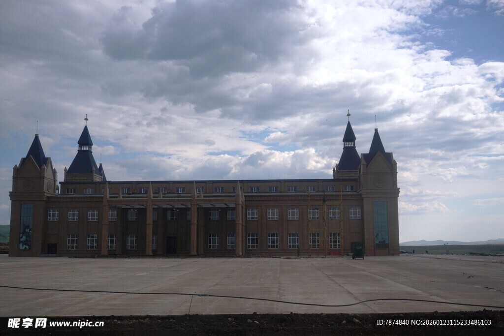 宏伟城堡建筑外观