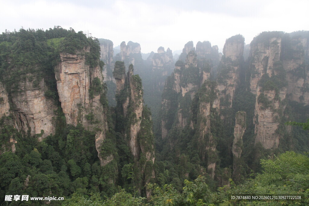 张家界奇峰异石景观