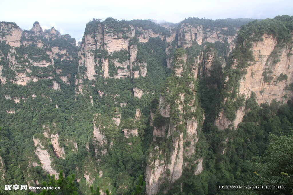 张家界奇峰异石景观