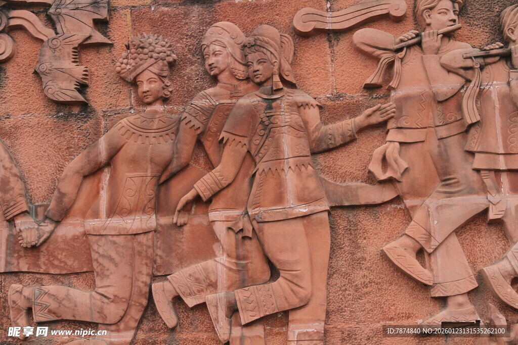 古代人物浮雕艺术作品