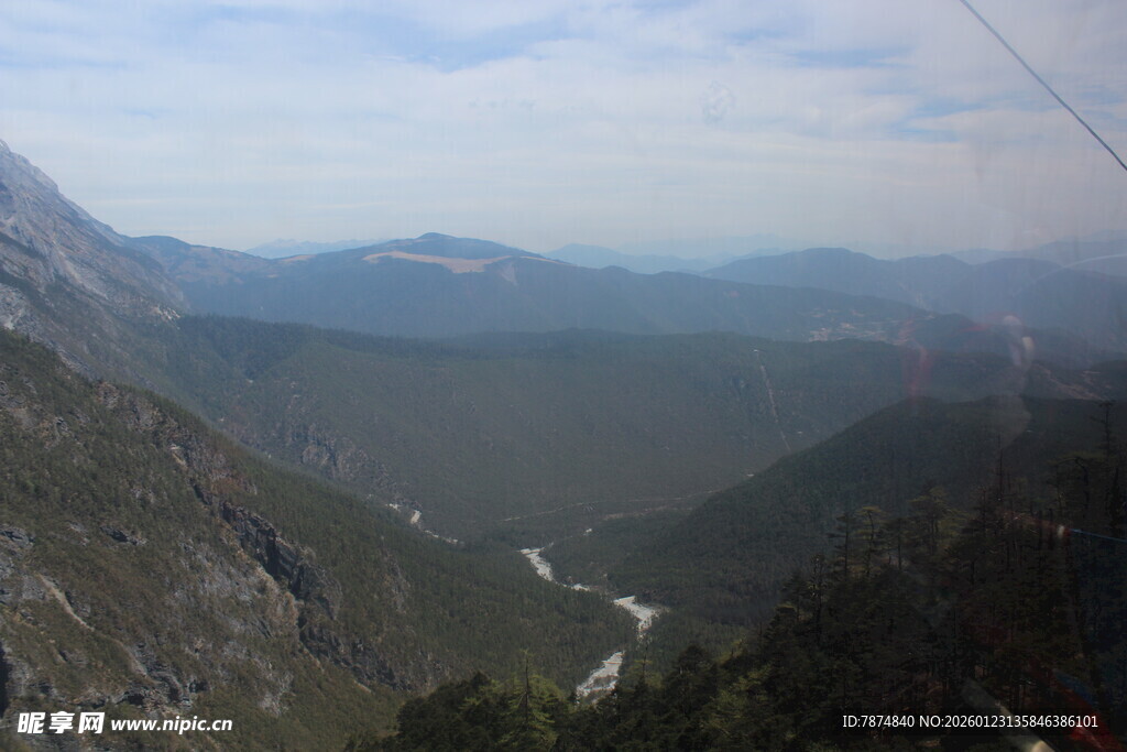山间美景 山谷蜿蜒