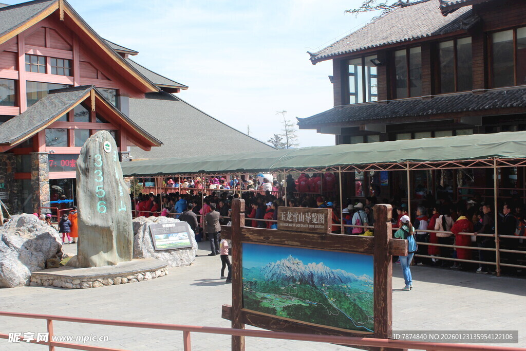 日式建筑景区入口景象