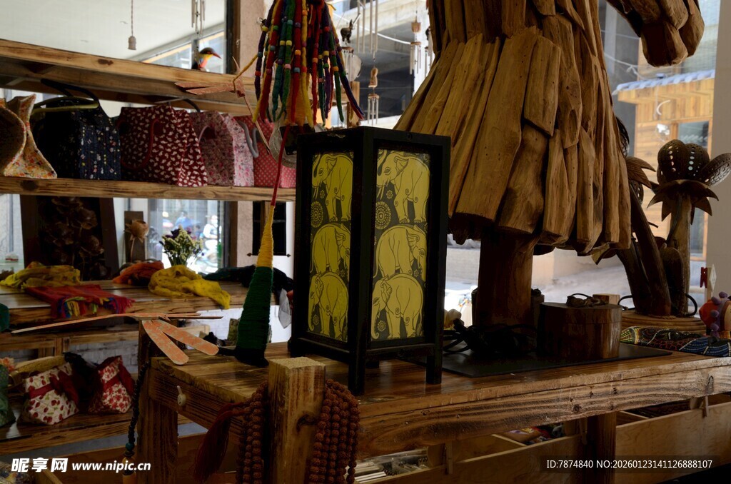 传统熏腊食材展示