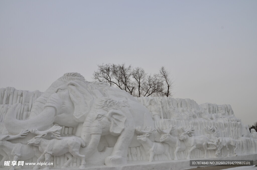 精美大型雪雕艺术作品