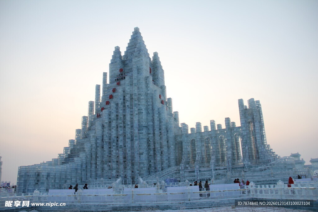 梦幻冰雪城堡景观