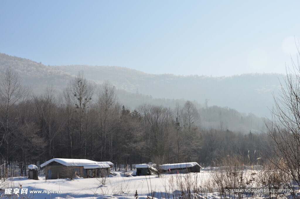 冬日山村雪景风光