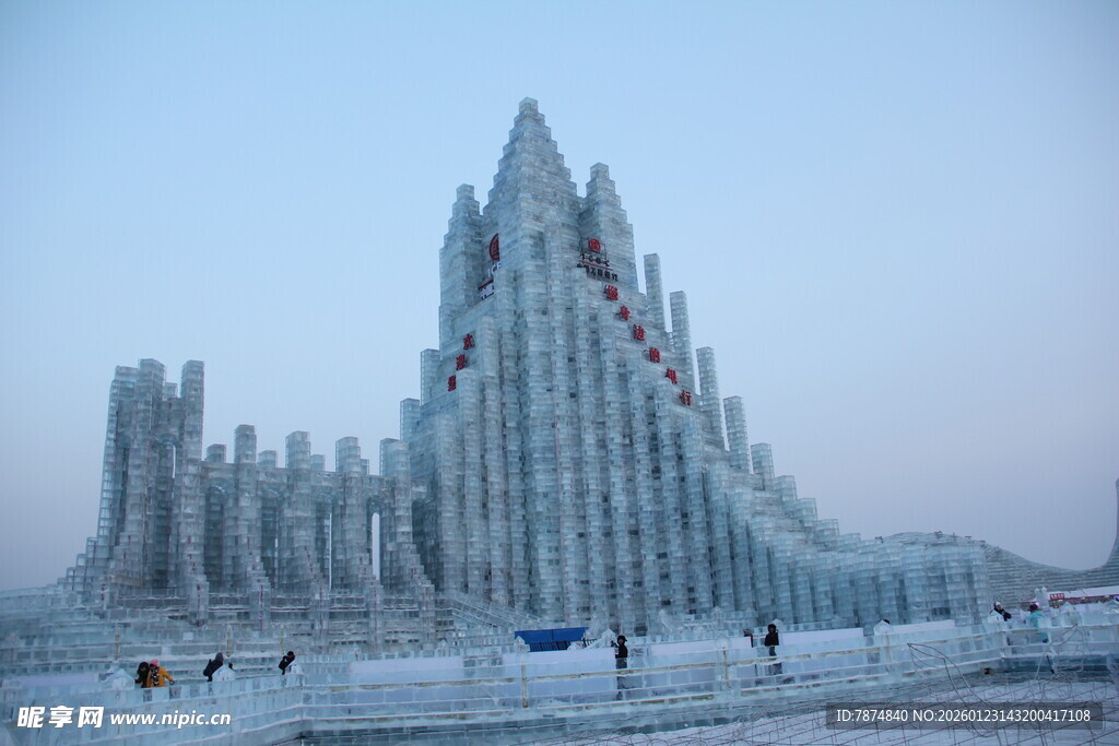 冰雪城堡 梦幻的冬日景观