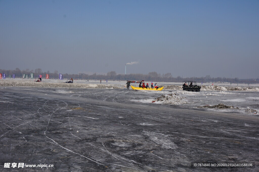 冰面观光场景