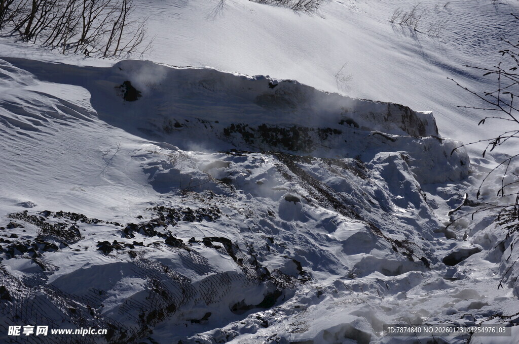 雪崩场景 冰雪覆盖 长白山