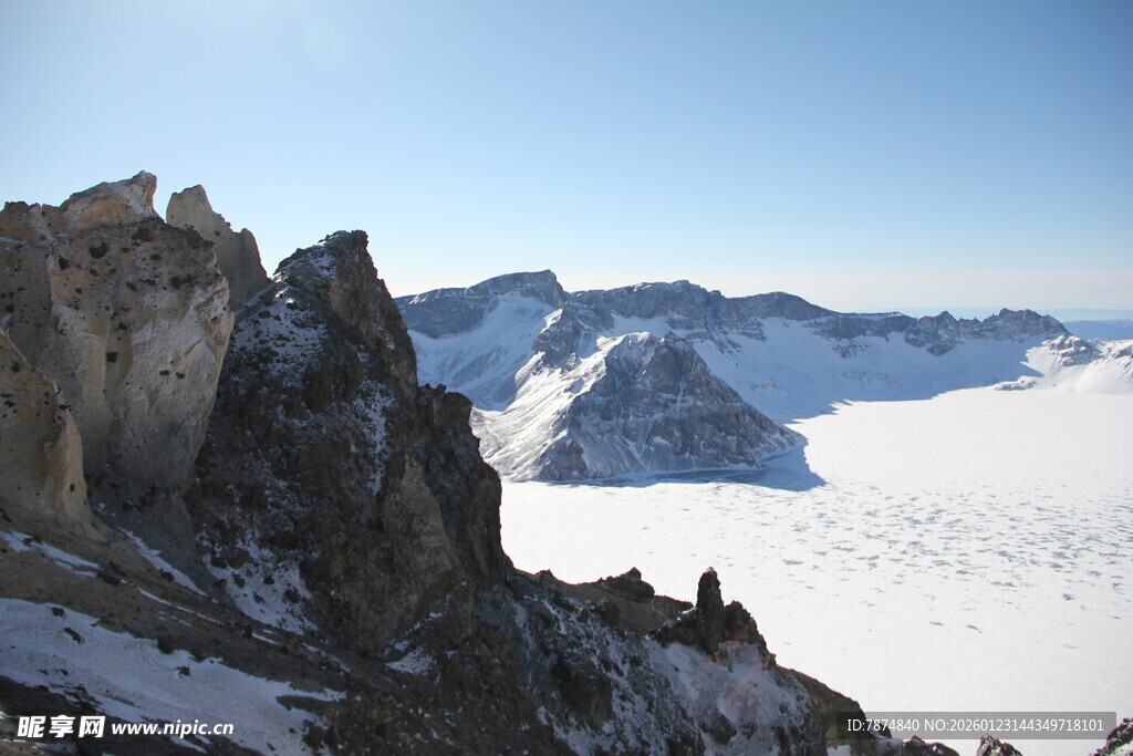 雪山峻岭壮丽风光 长白山