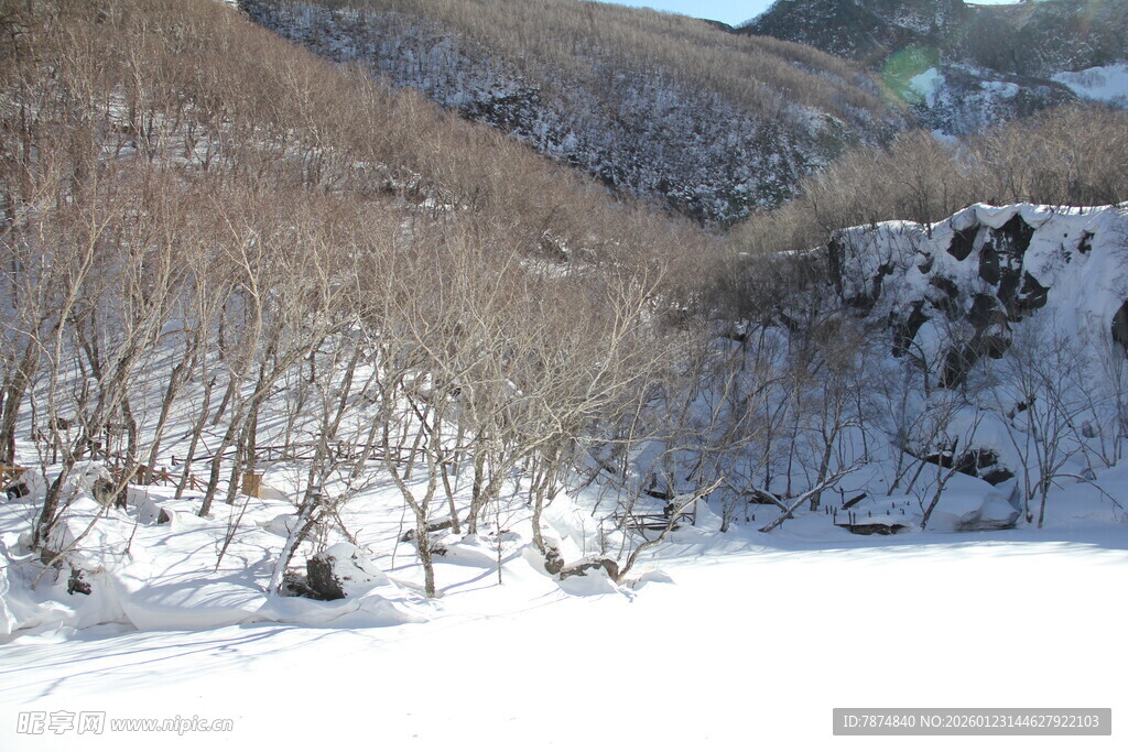 冬日山间雪景 长白山