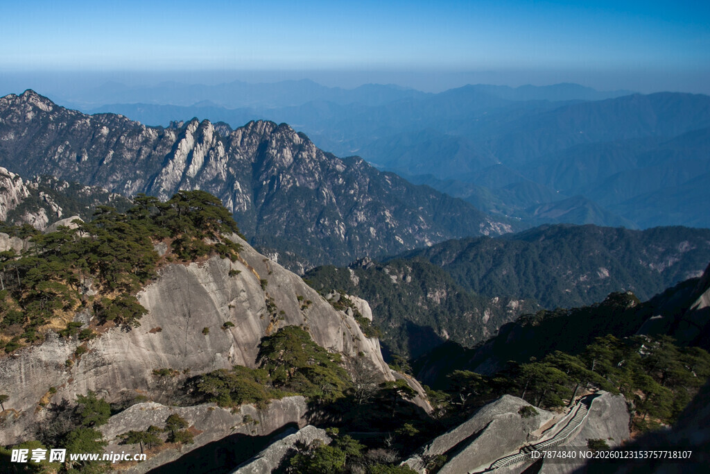 壮丽山景 尽显自然之美
