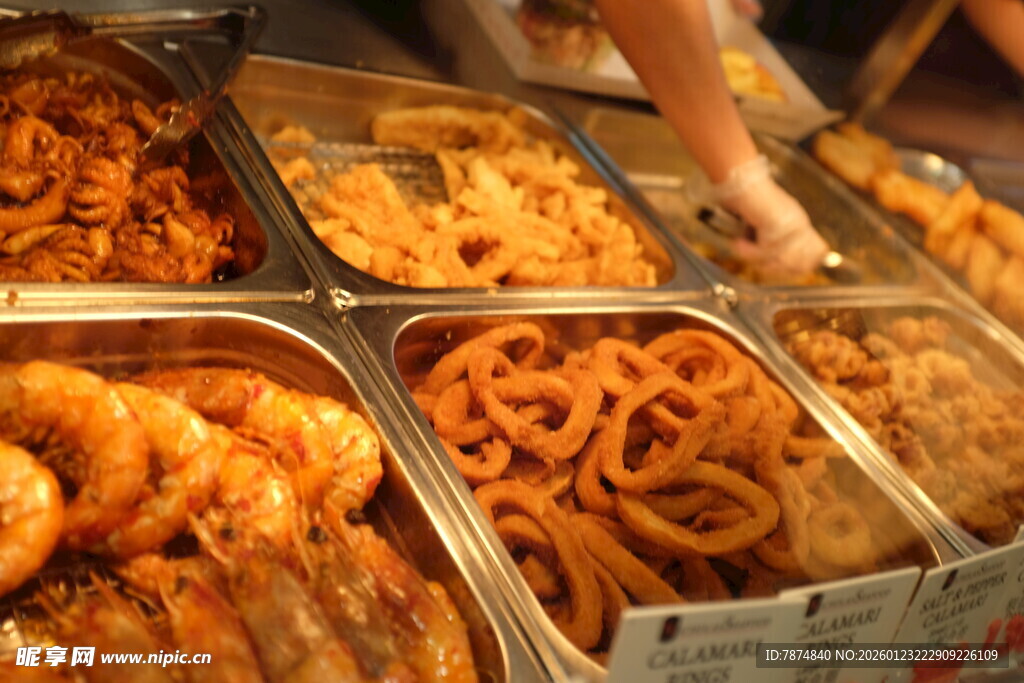 多样美味小吃陈列展示