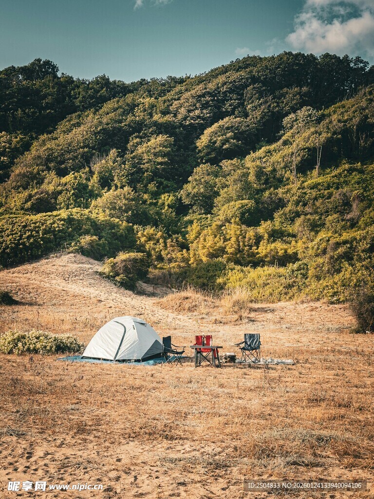 野外露营场景