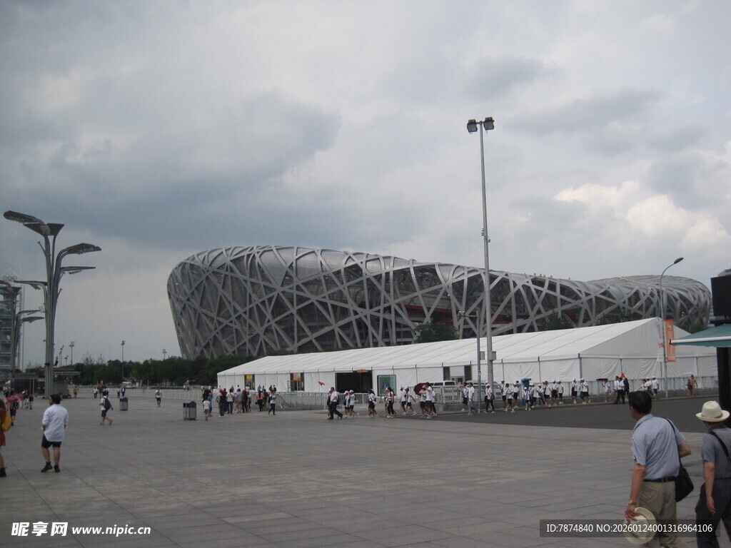 北京鸟巢外的休闲场景