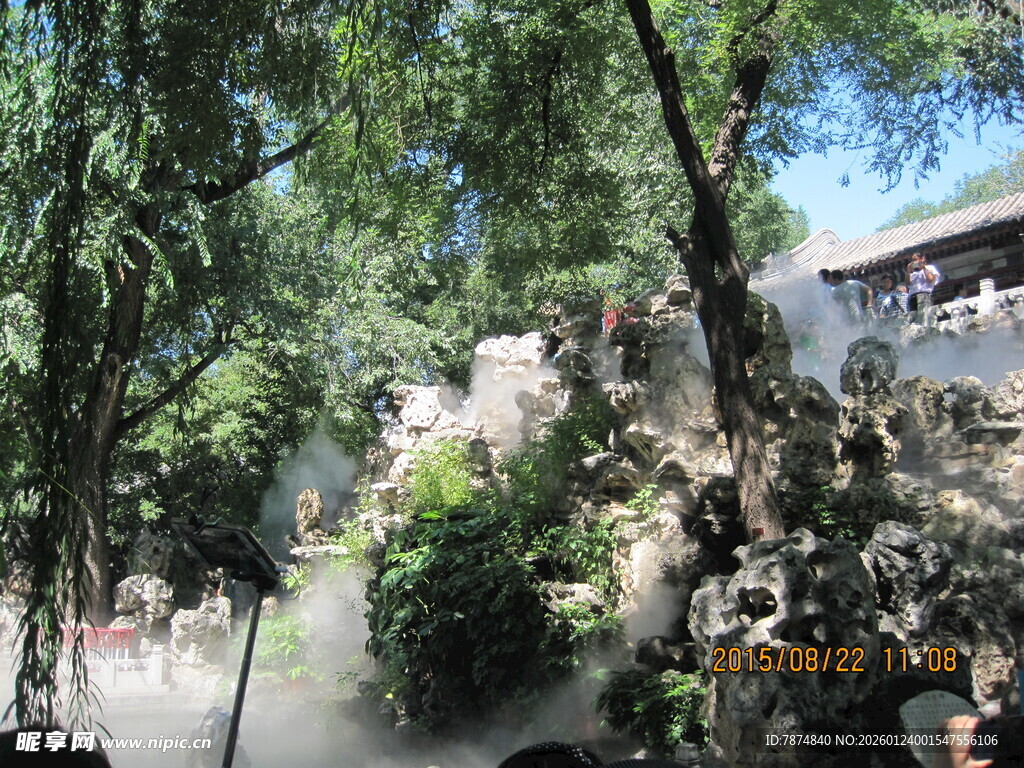 山林间的古朴建筑景观