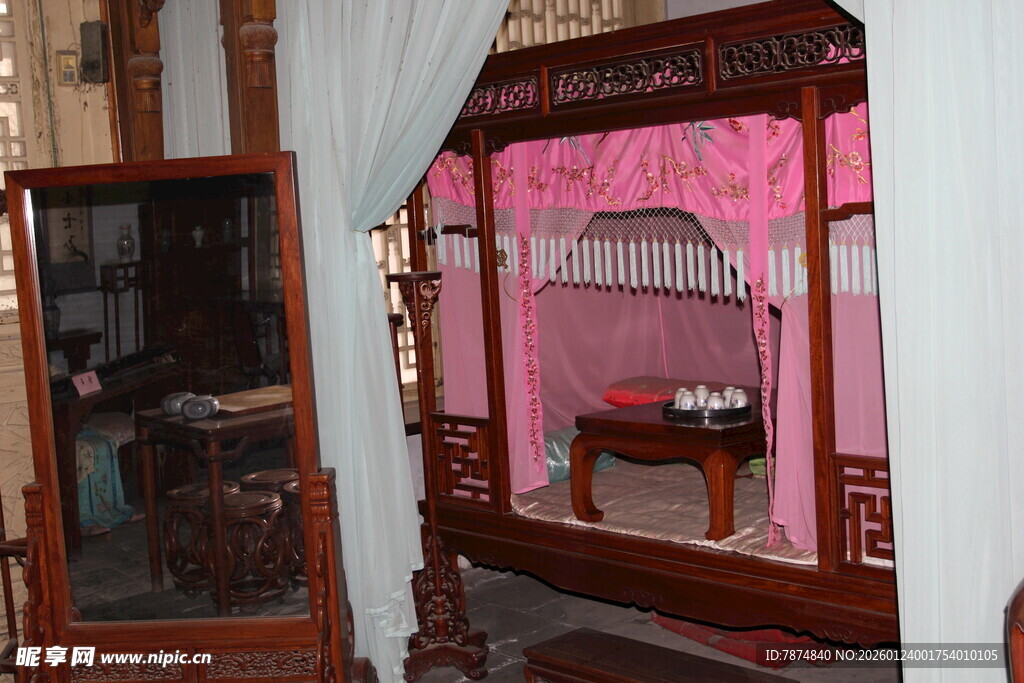 古典中式卧室场景展示