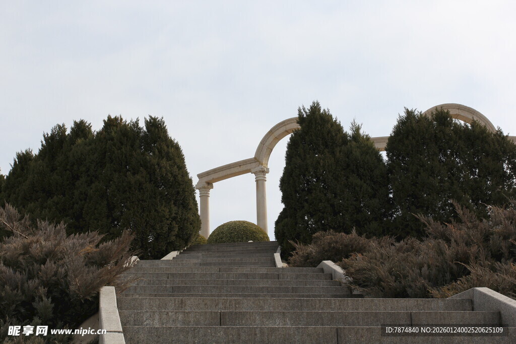 陵园拱门景观