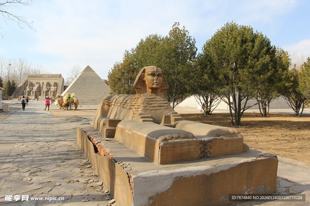 户外石狮子雕塑景观