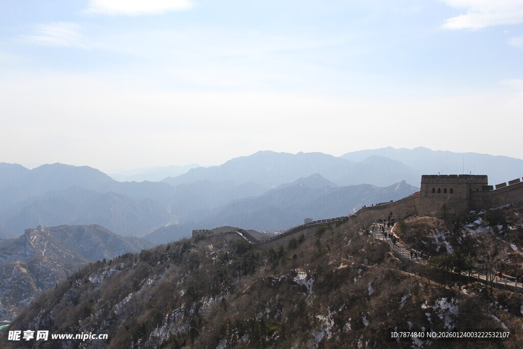 长城雄姿 山峦间的壮丽景观