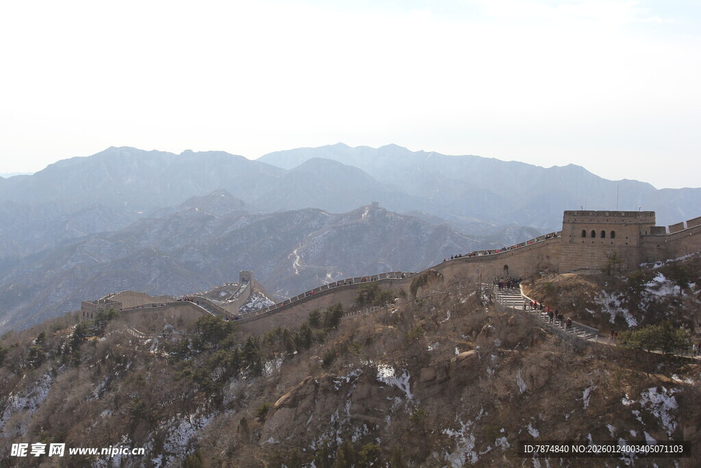 长城山峦景色