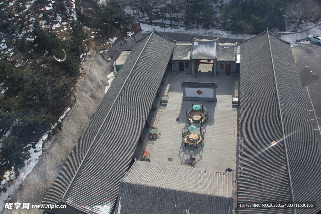 中式庭院屋顶鸟瞰景象