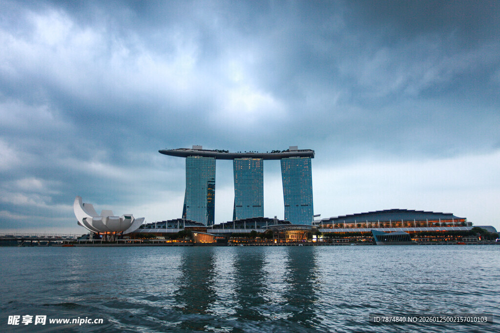 新加坡滨海湾壮丽景致