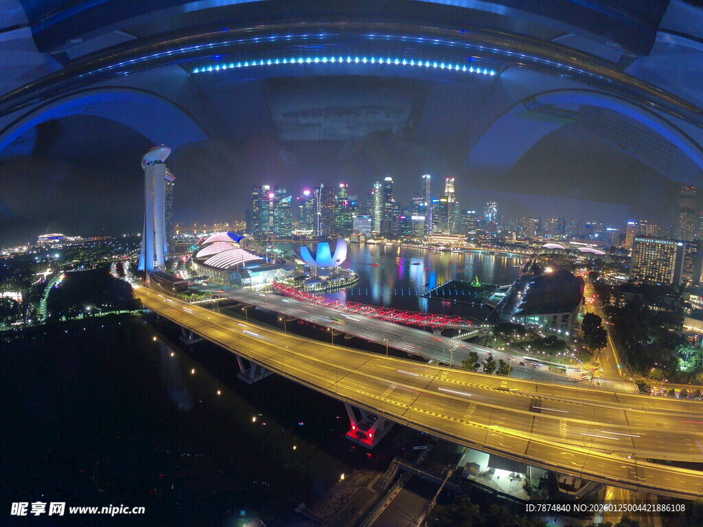 上海城市夜景高架桥俯瞰