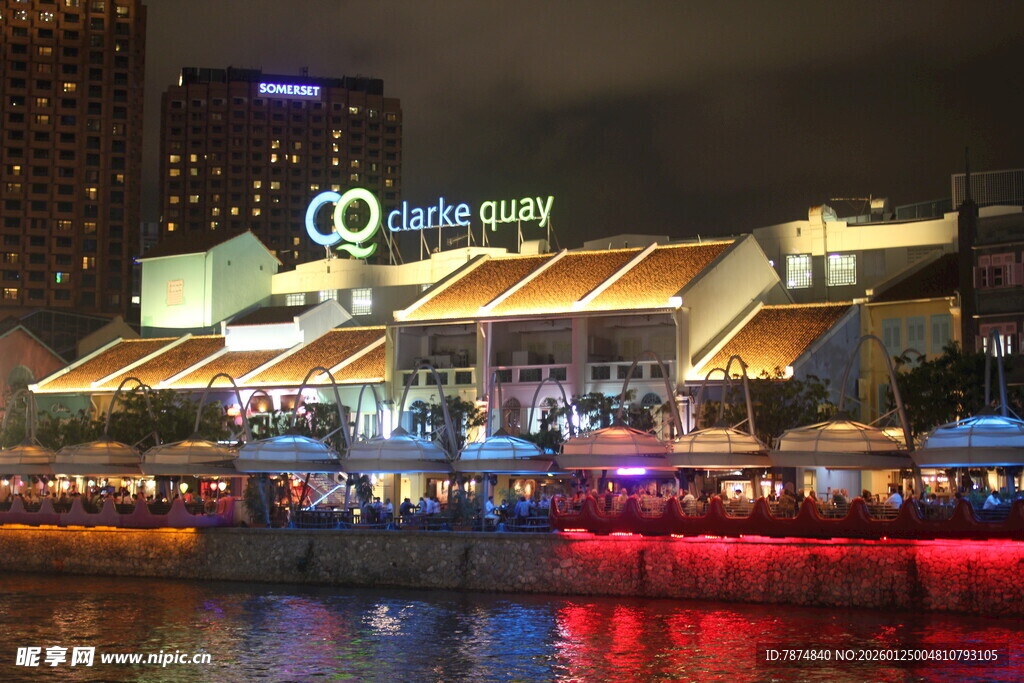 新加坡河畔夜景璀璨