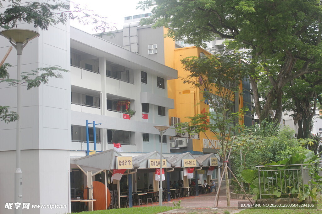 多层彩色建筑外观景观