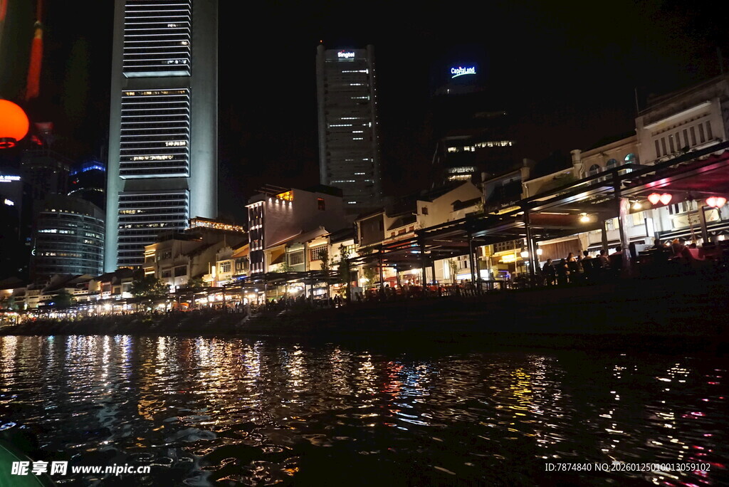 新加坡河畔夜景璀璨
