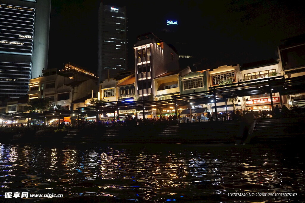新加坡河畔璀璨夜景