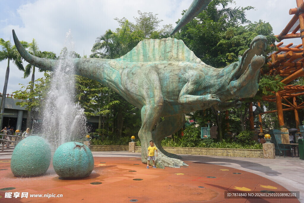 恐龙喷泉景观 趣味十足