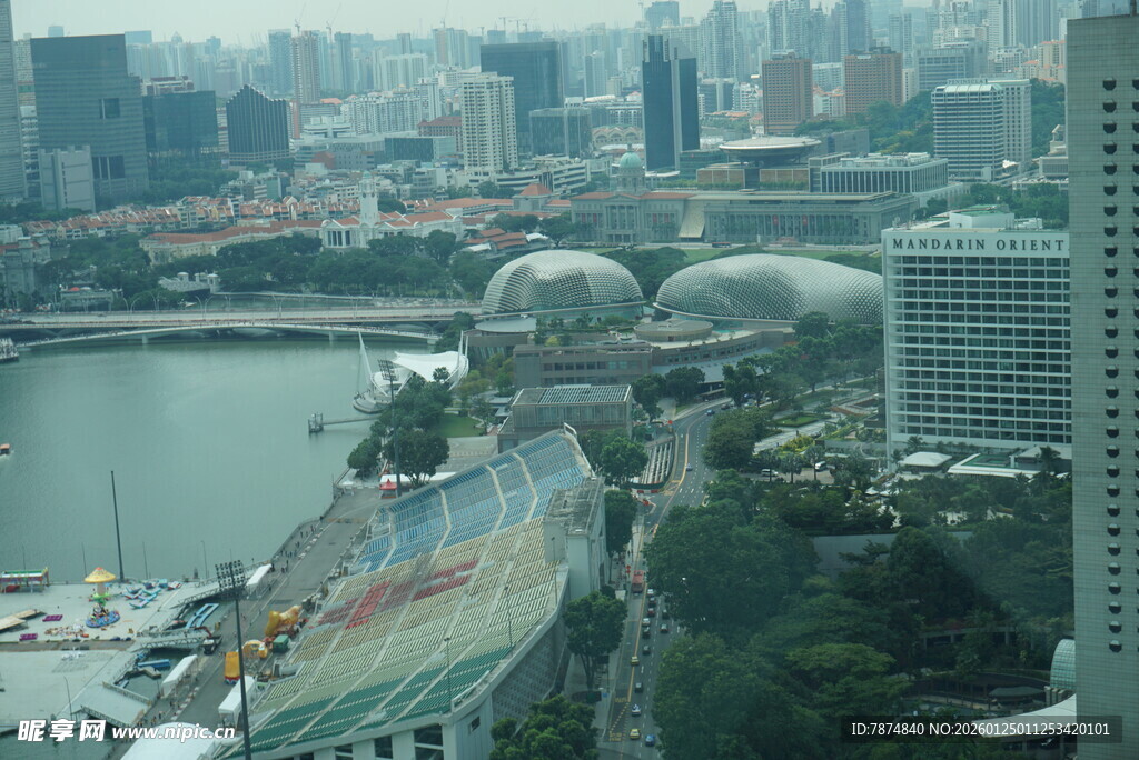 新加坡城市河畔景观