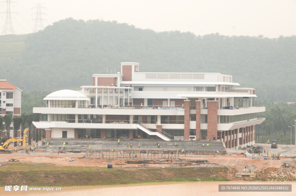 现代多层建筑外观景观