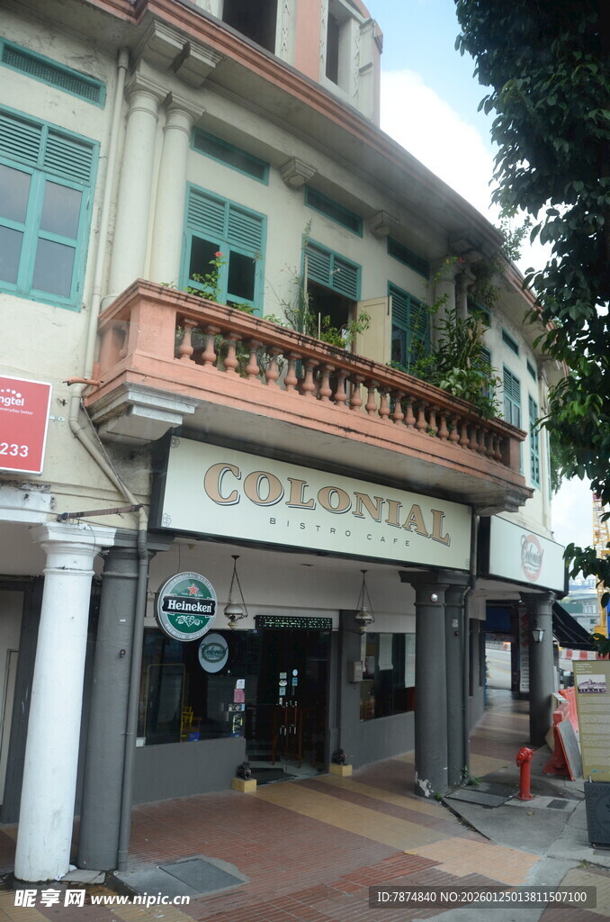 复古风格街边特色店铺