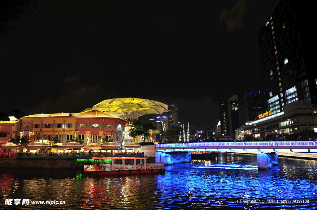 新加坡河畔璀璨夜景