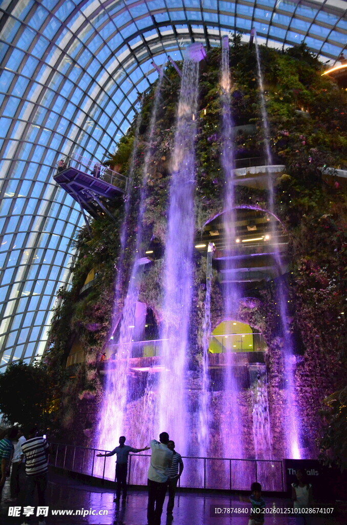 梦幻室内瀑布景观