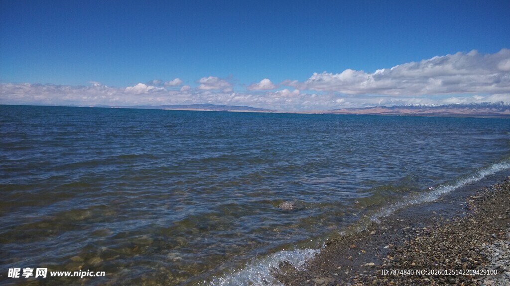 海边风光 宁静的蓝色水域