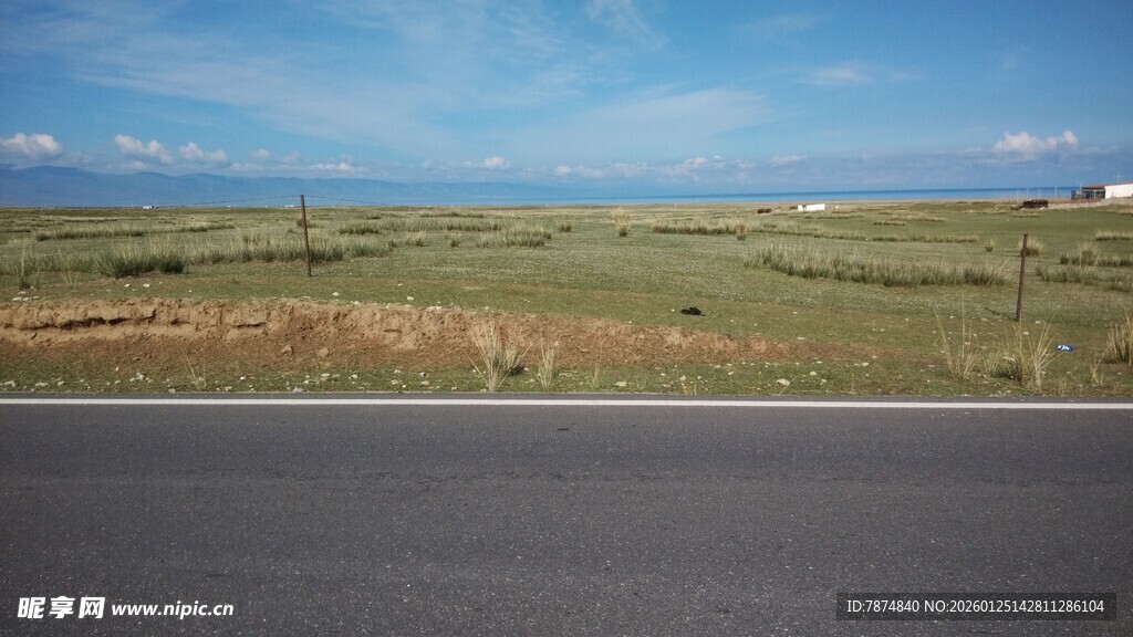 草原公路风景