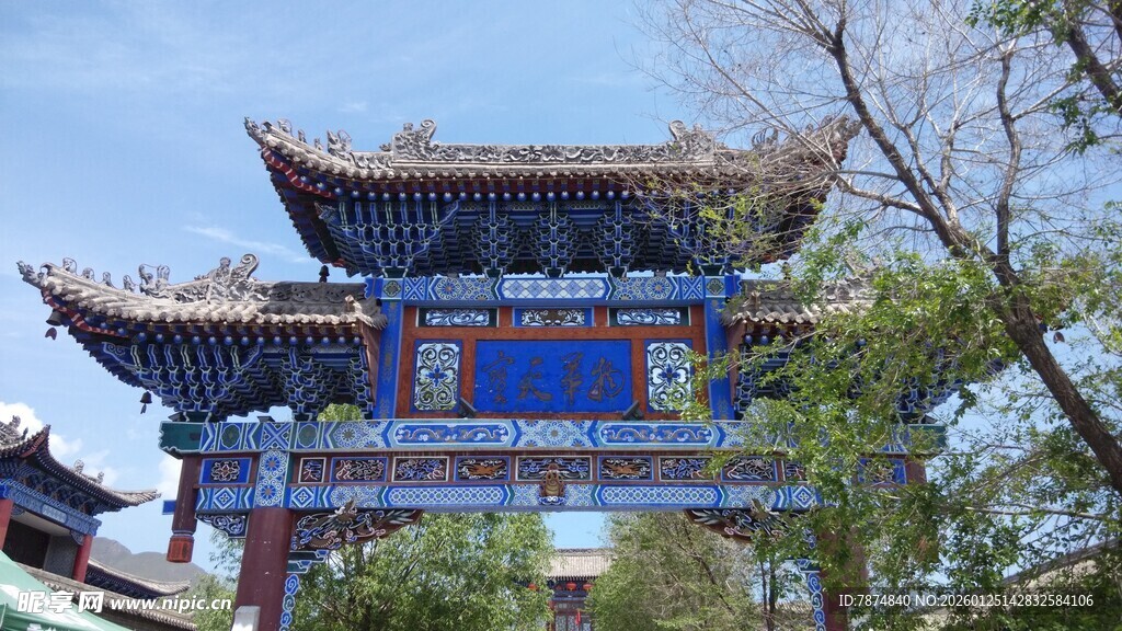 中式古牌坊 尽显传统韵味