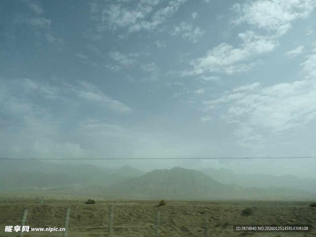 广袤旷野与天际线景观