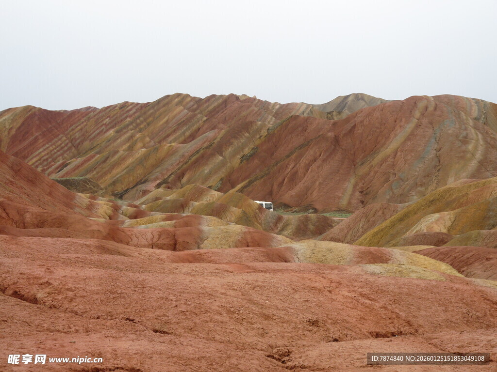 七彩丹霞地貌景观