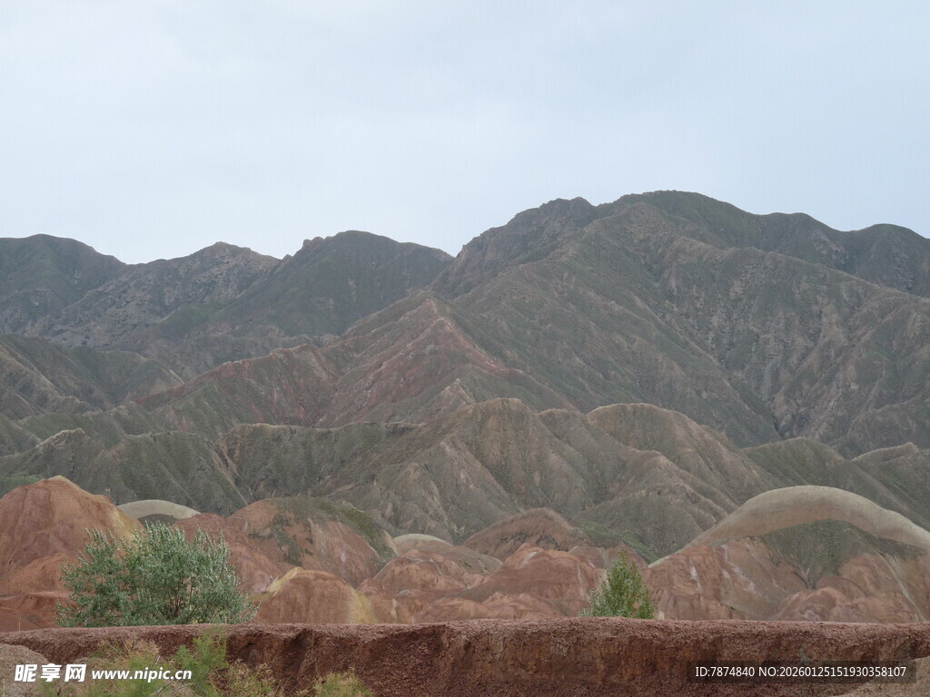 壮丽多彩的山地景观