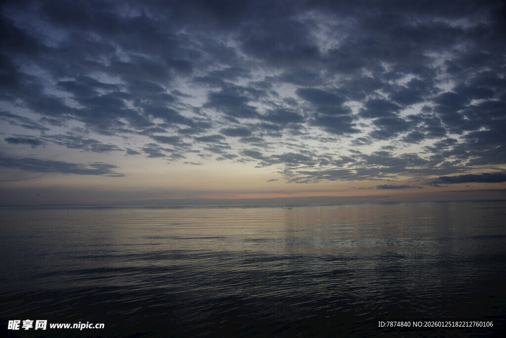 海上暮色天空美景